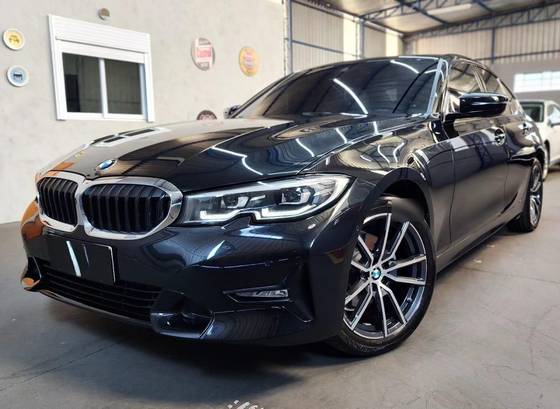 BMW 320i 2.0 16V TURBO GASOLINA SPORT GP AUTOMÁTICO BMW 320i 2.0 16V TURBO GASOLINA SPORT GP AUTOMÁTICO